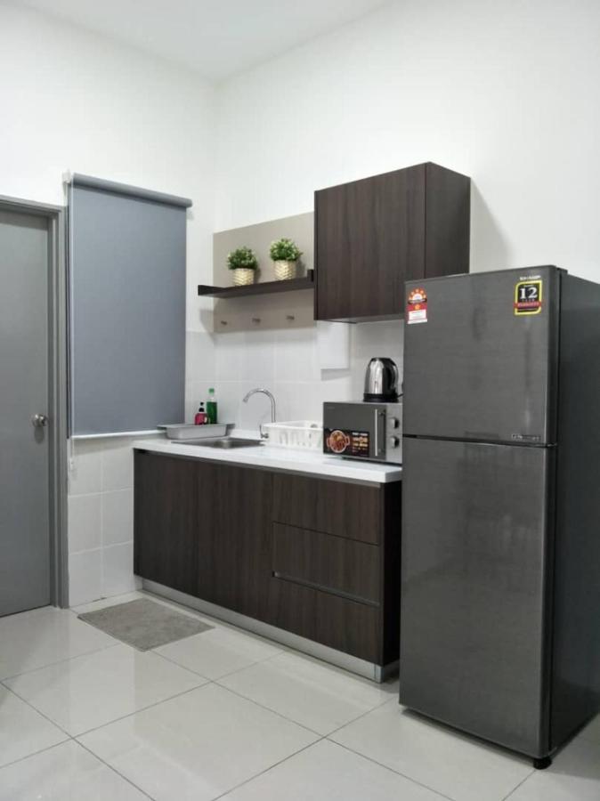 Mesahill Nilai 2 Room Condo - Fast Wifi, Amazing Pool & Tv Exterior foto