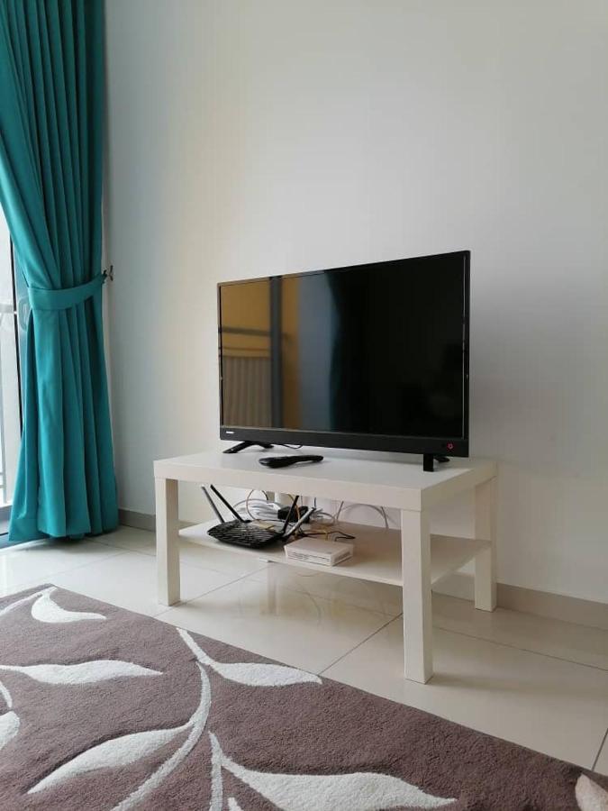 Mesahill Nilai 2 Room Condo - Fast Wifi, Amazing Pool & Tv Exterior foto